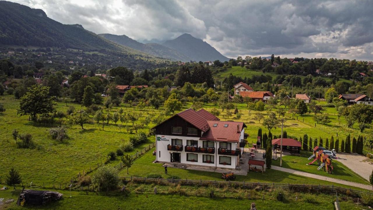 Serena Guesthouse Bran Bran  Extérieur photo